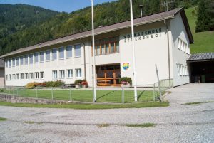 Volksschule Stockenboi außen